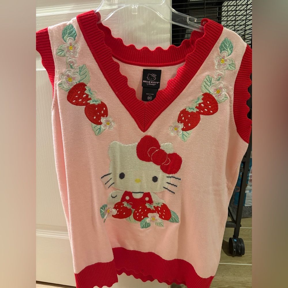 Hello Kitty Strawberry Top
